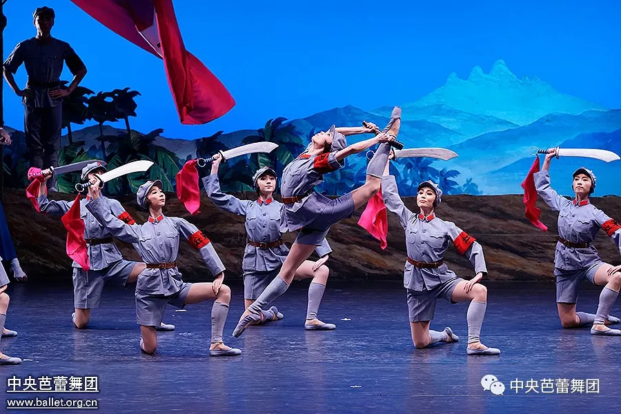 说明: 说明: http://39.96.12.65:82/_img/ballet/2019/08/19/20190819114200572001.png