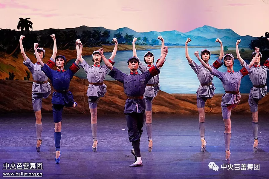 说明: 说明: http://39.96.12.65:82/_img/ballet/2019/08/19/20190819114314110001.png