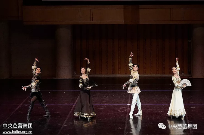 说明: 说明: http://39.96.12.65:82/_img/ballet/2019/09/11/20190911084946527001.png