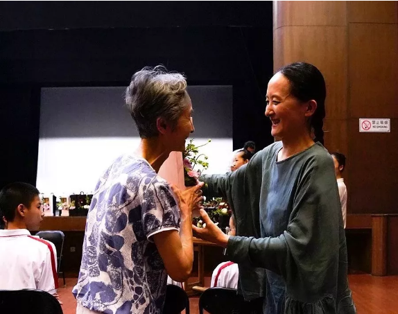 说明: 说明: http://39.96.12.65:82/_img/ballet/2019/09/11/20190911093435236001.png