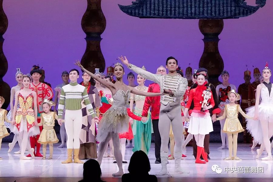 说明: 说明: http://39.96.12.65:82/_img/ballet/imageRepository/6e295a39-708a-4c0f-a8aa-f2e960802aa7.jpg