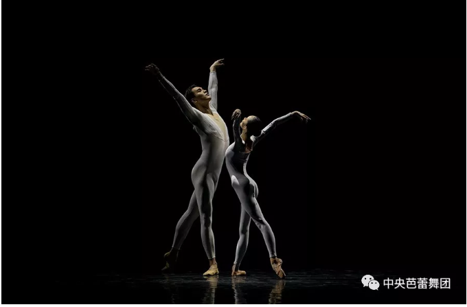 说明: 说明: http://39.96.12.65:82/_img/ballet/2019/08/17/20190817134851838001.png